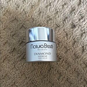 Natura Bisse Diamond Extreme Light Texture Cream